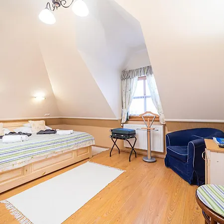Rigotanya Relax & Wellness Panzio Buekfuerdo Guest house 3*