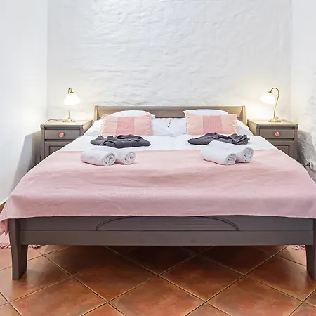Maison d'hôtes Rigotanya Relax & Wellness Panzio Buekfuerdo Bük