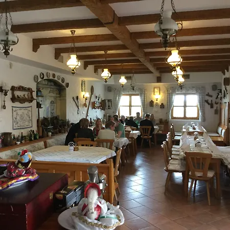 Rigotanya Relax & Wellness Panzio Buekfuerdo